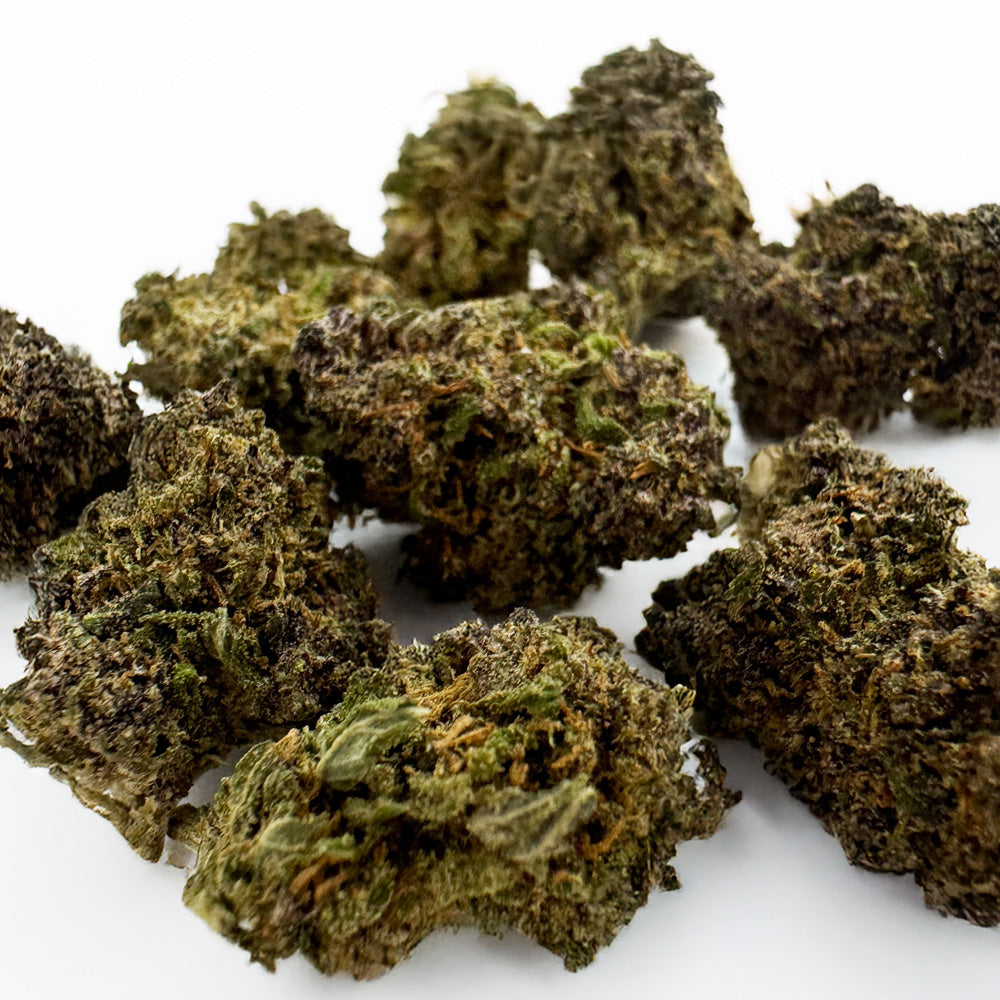 Purple Lemon Haze Small Buds — trichomes visibles